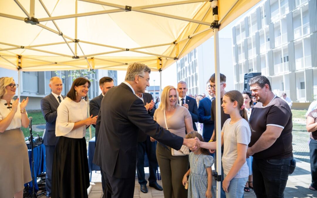 U Sisku i Petrinji završeno 11 zgrada s 209 stanova